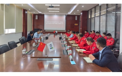 水發(fā)集團(tuán)黨委委員、副總經(jīng)理王東凱一行到鄂爾多斯水發(fā)燃?xì)夤鹃_(kāi)展基層黨建聯(lián)系點(diǎn)調(diào)研并講授黨課